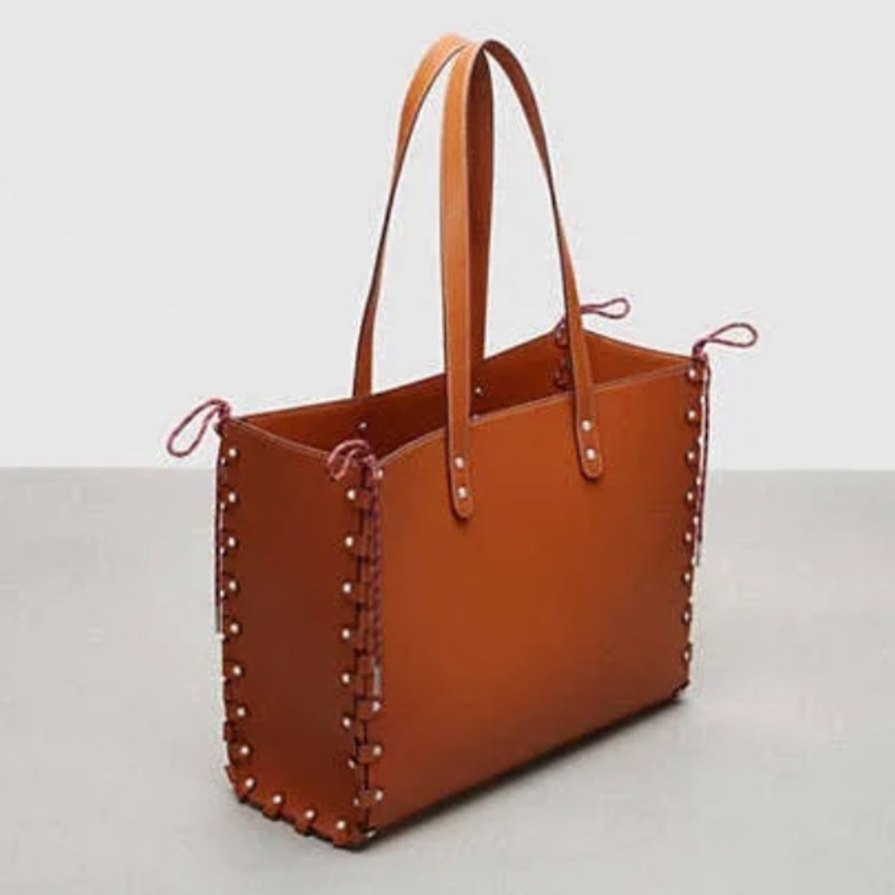 COACHTOPIA 🤎 Coach large Brown Amber Leather river lace up Tote Bag w/ Pouch NWT - Picture 6 of 16